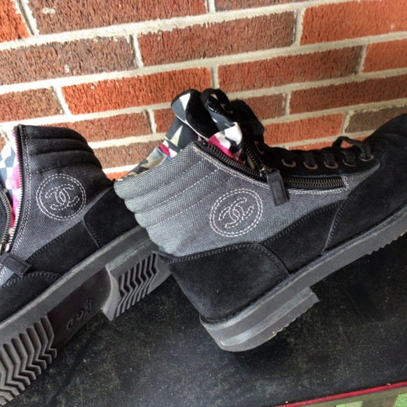 Chanel CC boots size 40.5 - Picture 4 of 8